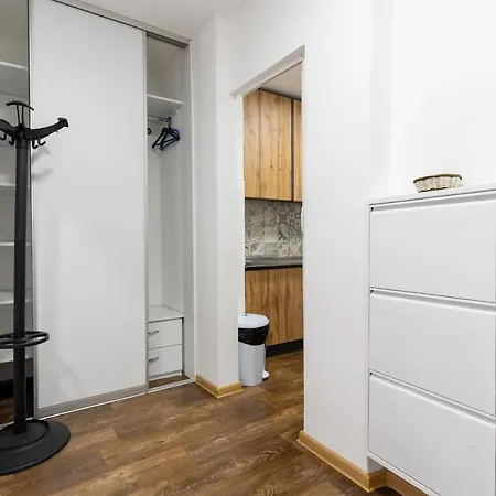 Sun Apartman Airport Apartment *